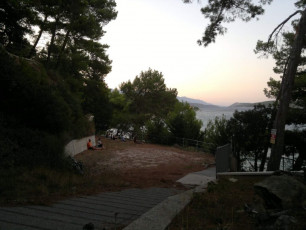 aP8308858Vchodslunce.MoevtichuRab2020