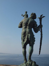 aP9015808SvatChristoforossJekemsedvajnamoe.UromnskbazilikyNanebevzetP.MarievRabu.morevtichu2019OstrovRab.